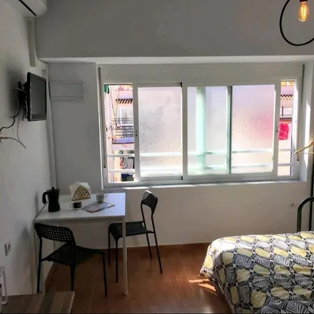 Estudio Central Cerca De Playas 409 公寓 *